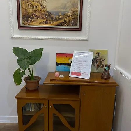 With A View דירה פוגרדץ