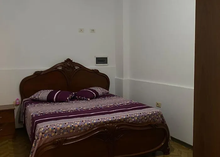 With A View דירה פוגרדץ