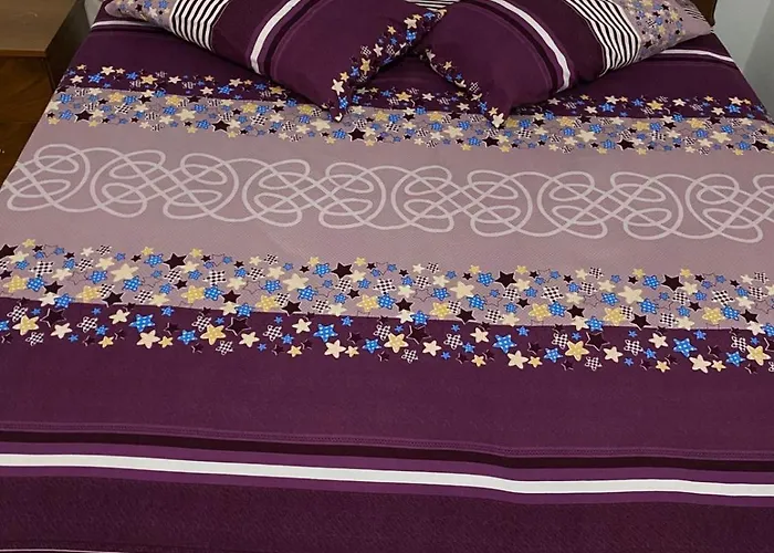 דירה With A View פוגרדץ